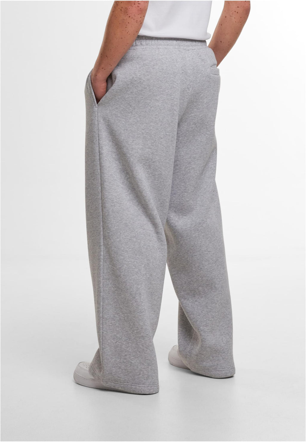 BAGGY COLLEGEPANTS